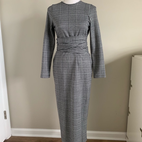 ASOS Dresses & Skirts - Check Print Asos Midi Dress Sz 4